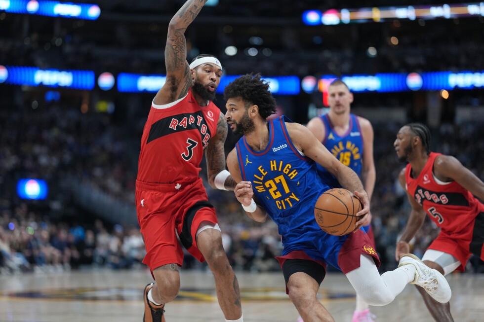 Jamal Murray scores 31 points to help lift Denver Nuggets past Toronto Raptors 121-115