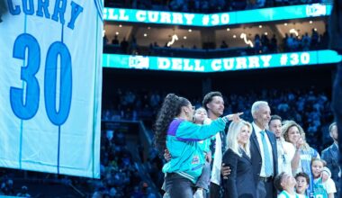 Hornets raise Dell Curry's No. 30 to the rafters
