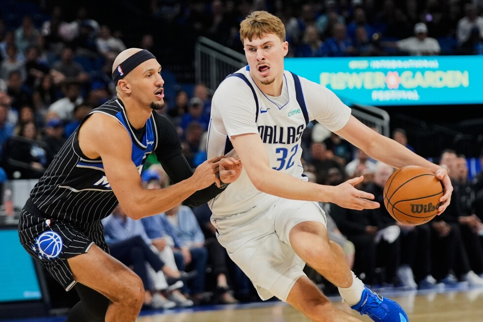 Rookie Cooper Flagg has a mixed return to the Mavericks' starting lineup in loss to the Magic