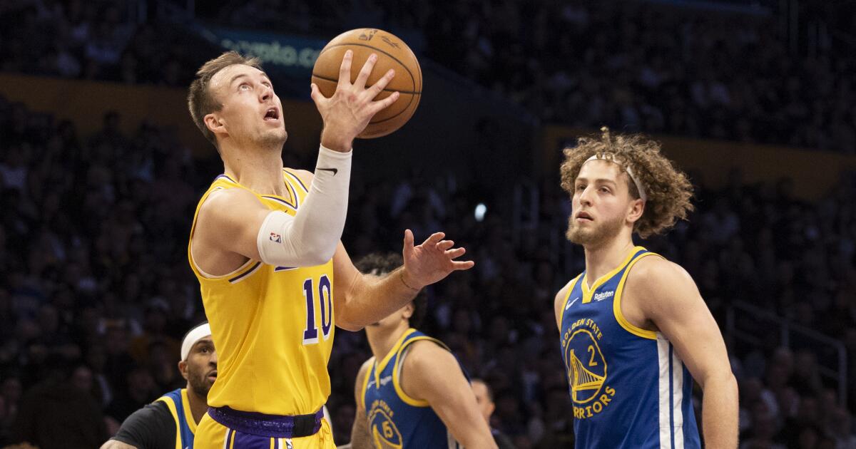 Luke Kennard's prolific 3-point shooting is transforming Lakers