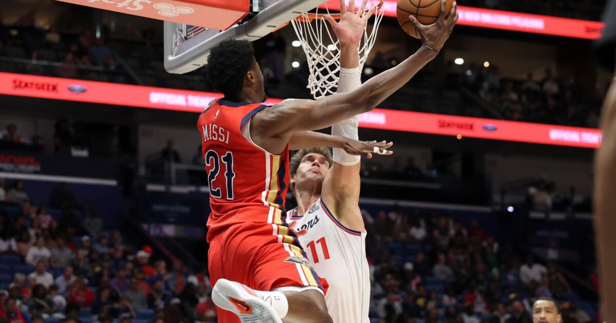 Pelicans pull off mini-sweep of Clippers, who have lost four straight
