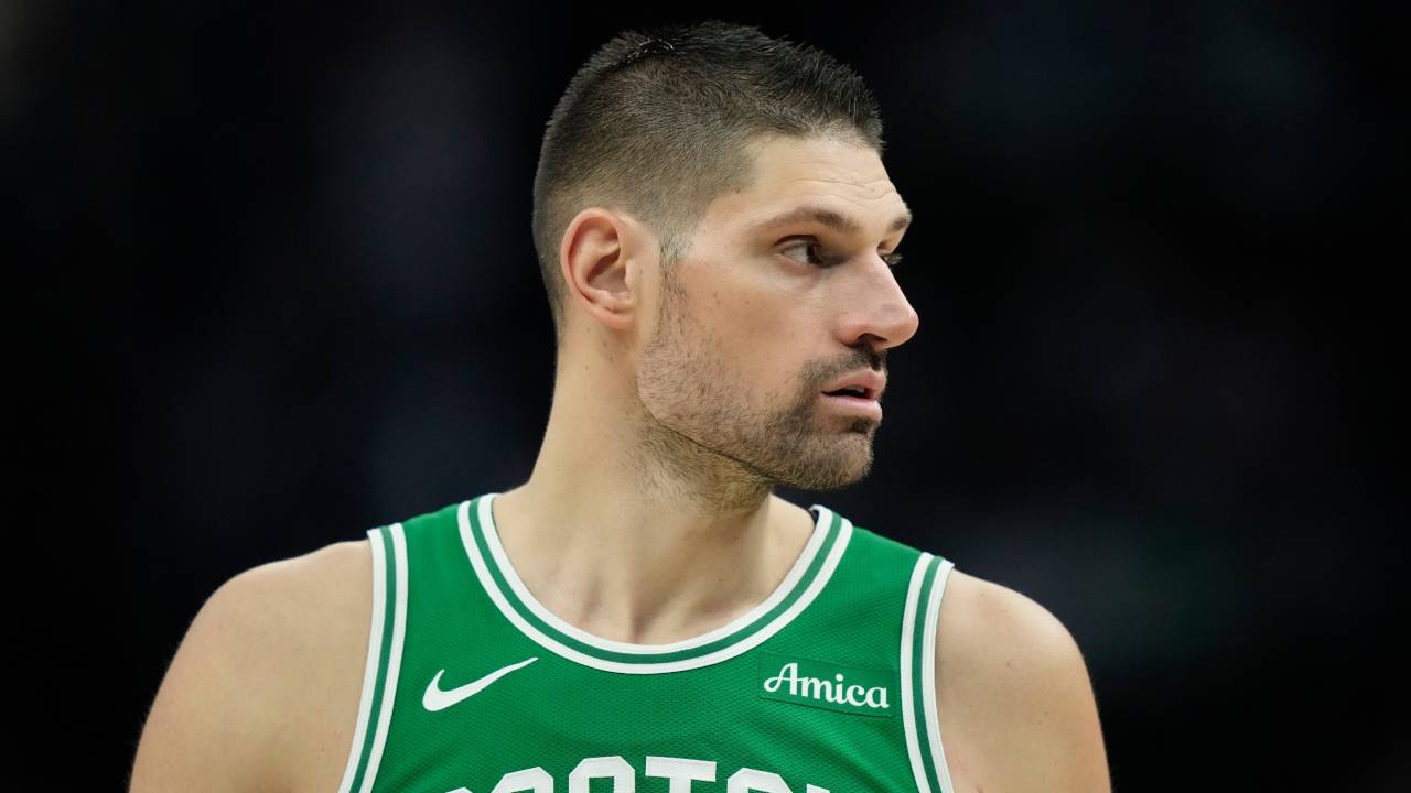 Celtics' Vucevic has surgery on broken finger, will miss at least three weeks