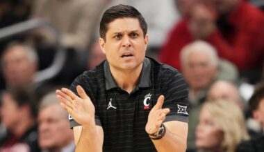 Cincinnati to fire Wes Miller: Bearcats coach out after 5 seasons, no NCAA Tournament bids