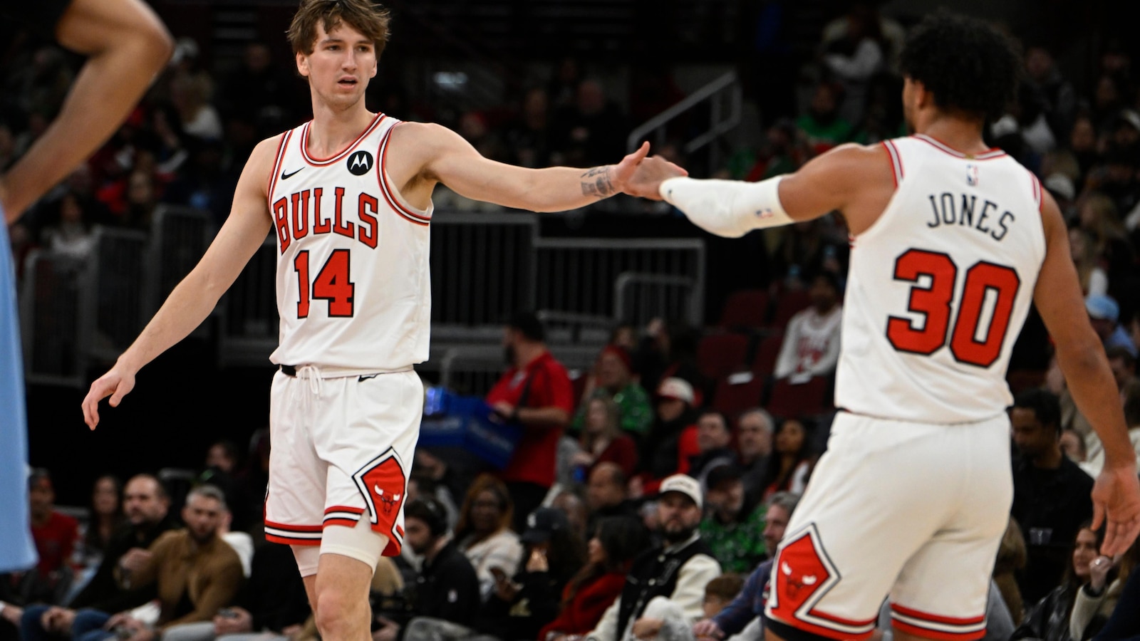 Bulls blow out the Grizzlies 132-107 as Josh Giddey gets his 4th triple-double in the last 5 games