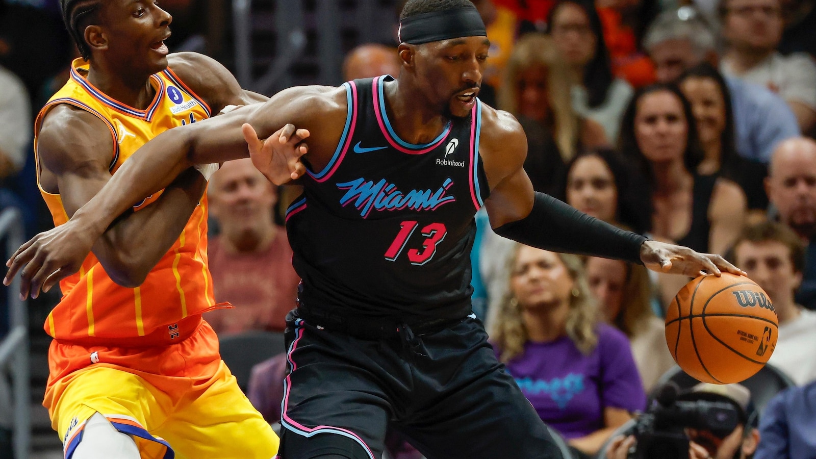 Heat stop Hornets' 6-game winning streak behind 35 points from Tyler Herro