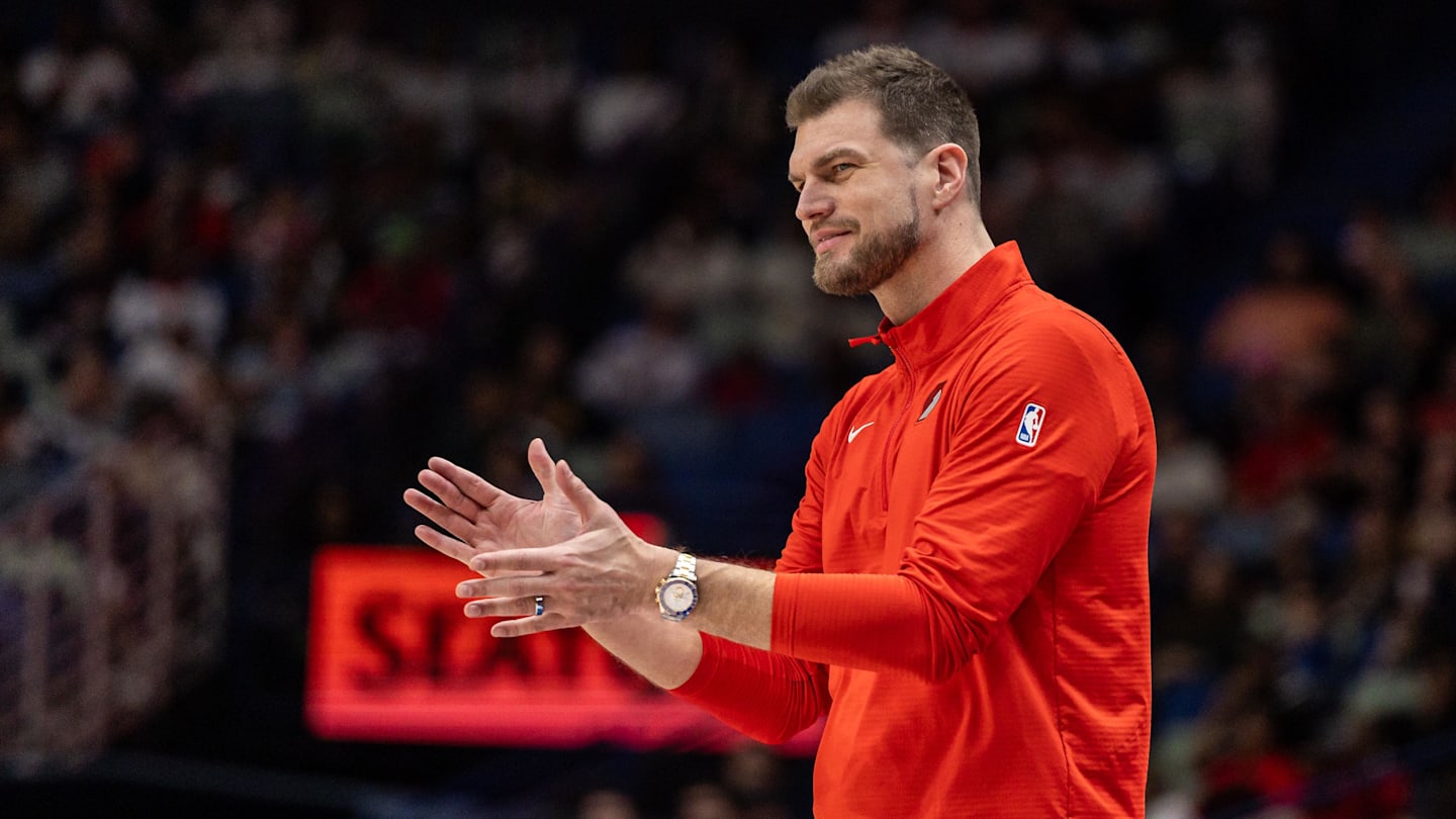 Jan 2, 2026; New Orleans, Louisiana, USA;  Portland Trail Blazers interim Head Coach Tiago Splitter reacts to a play against the New Orleans Pelicans during the second half at Smoothie King Center. Mandatory Credit: Stephen Lew-Imagn Images