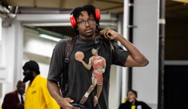 Rockets Reportedly View Isaiah Crawford as a Long-Term Option