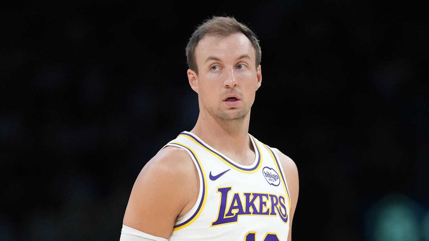 Mar 8, 2026; Los Angeles, California, USA; Los Angeles Lakers guard Luke Kennard (10) reacts against the New York Knicks in the second half at Crypto.com Arena. Mandatory Credit: Kirby Lee-Imagn Images