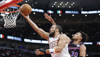 Phoenix Suns forward Dillon Brooks drives to the basket against Chicago Bulls guard Tre Jones during the second half at United Center.