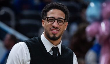 Indiana Pacers guard Tyrese Haliburton (0) in the first half against the New Orleans Pelicans at Gainbridge Fieldhouse.