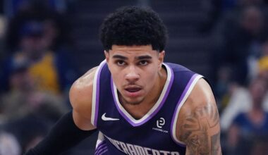 Apr 7, 2026; San Francisco, California, USA;  Sacramento Kings guard Killian Hayes (3) looks to pass while guarded by Golden State Warriors guard De'Anthony Melton (8) in the second quarter at Chase Center. Mandatory Credit: David Gonzales-Imagn Images