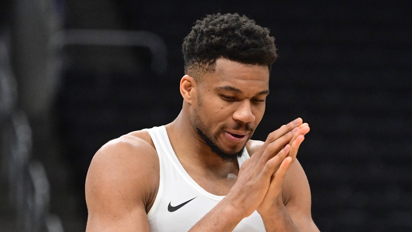 New York Knicks, Milwaukee Bucks, Giannis Antetokounmpo