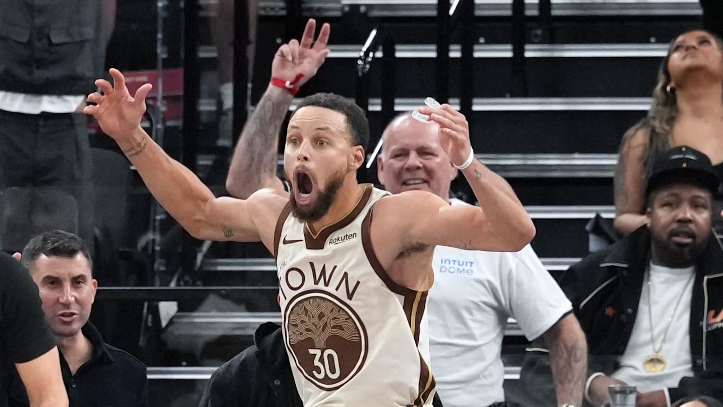 Warriors unveiled new starting lineup against Kings