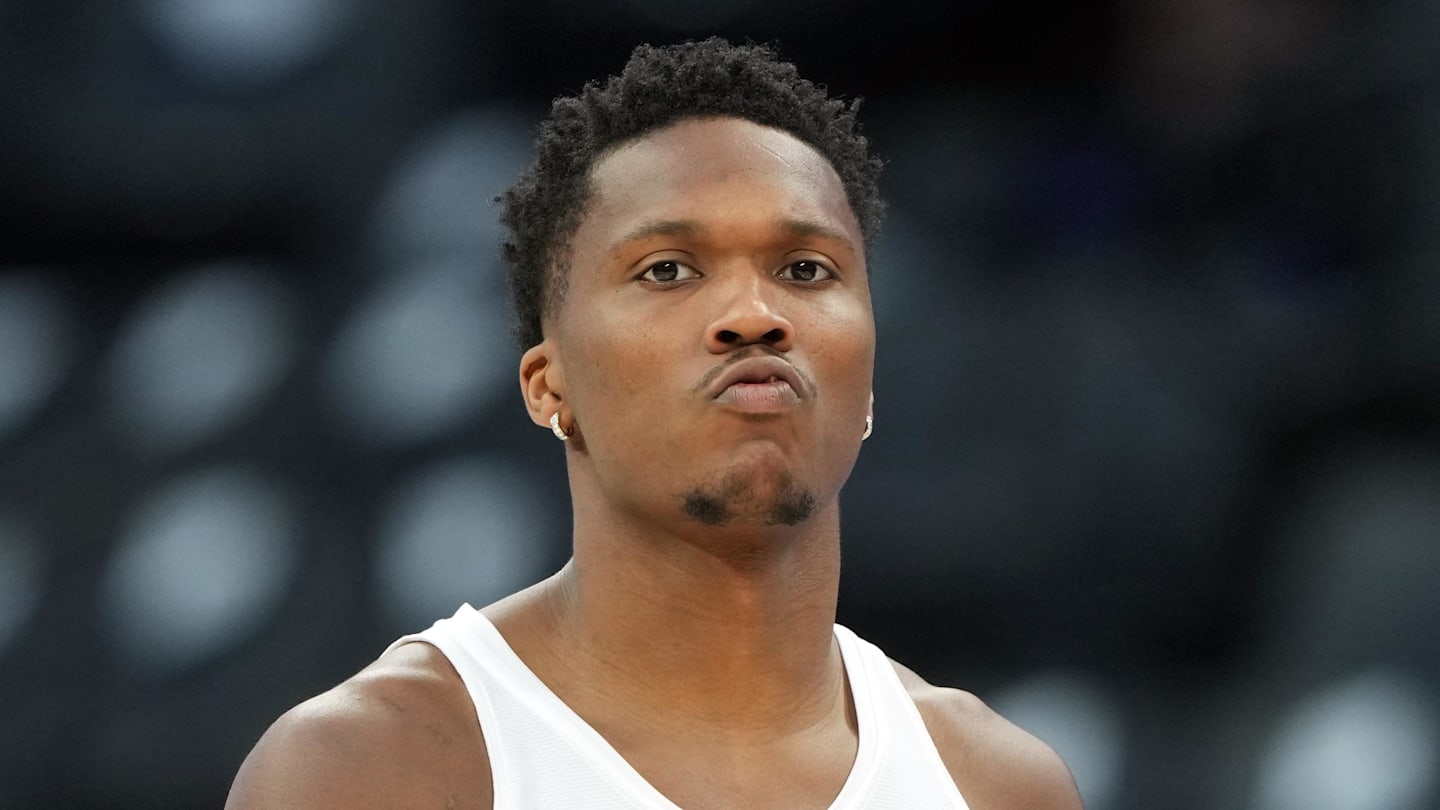 LA Clippers guard Bennedict Mathurin (9) before the game against the Sacramento Kings at Golden 1 Center.