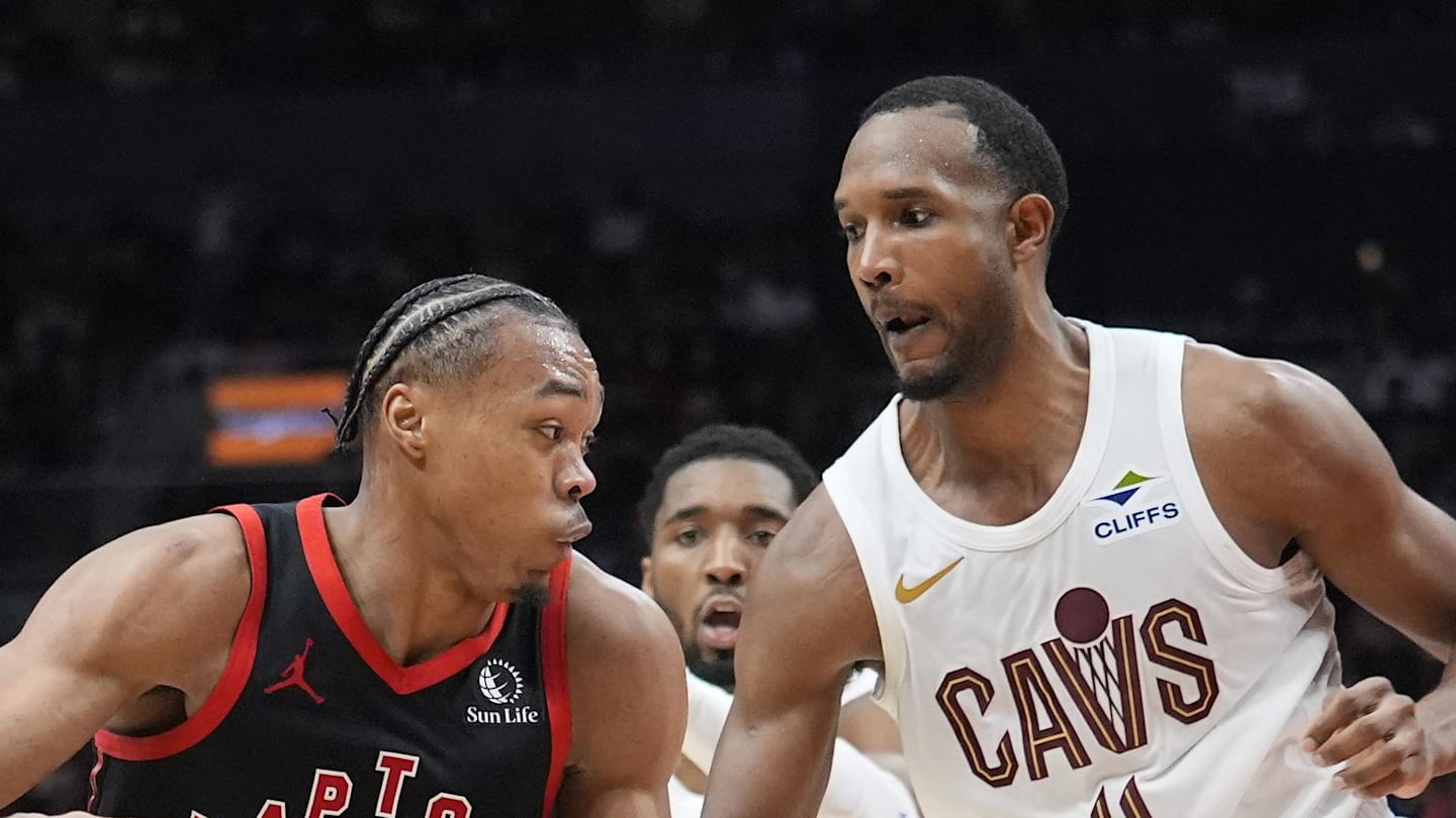 Raptors Make Statement, Cruise to Game 3 Win in 4th Quarter vs. Cavaliers