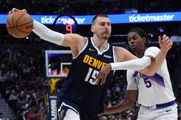 On verge of postseason, Nuggets face future-focused Jazz