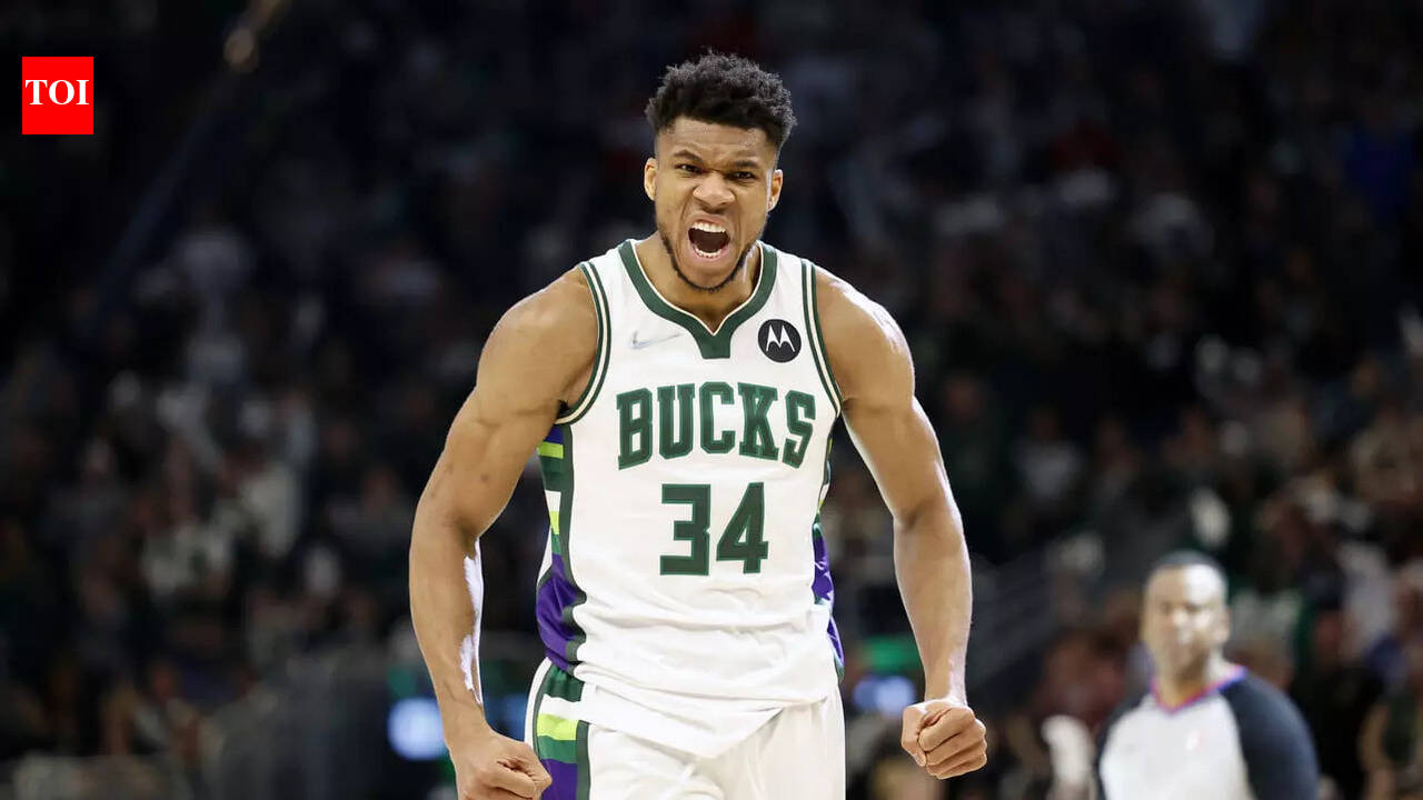 Giannis Antetokounmpo's injury report: Is he playing in tonight's Milwaukee Bucks vs Houston Rockets game? (April 1, 2026) | NBA News