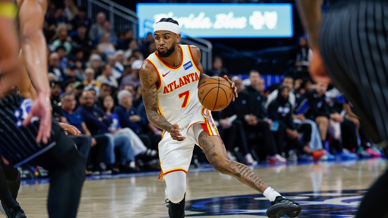 Hawks rout Magic 130-101 for 17th win in 19 games