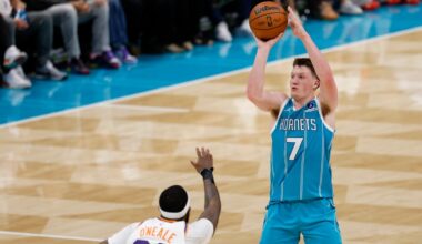 Charlotte's Kon Knueppel sets Hornets' franchise record for 3-pointers in a season