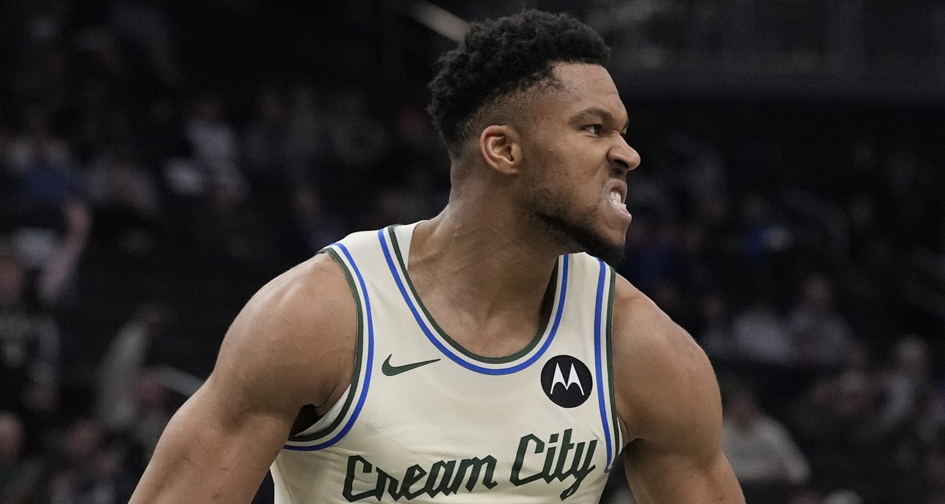 Proposed Trade Lands Giannis Antetokounmpo With Chicago Bulls