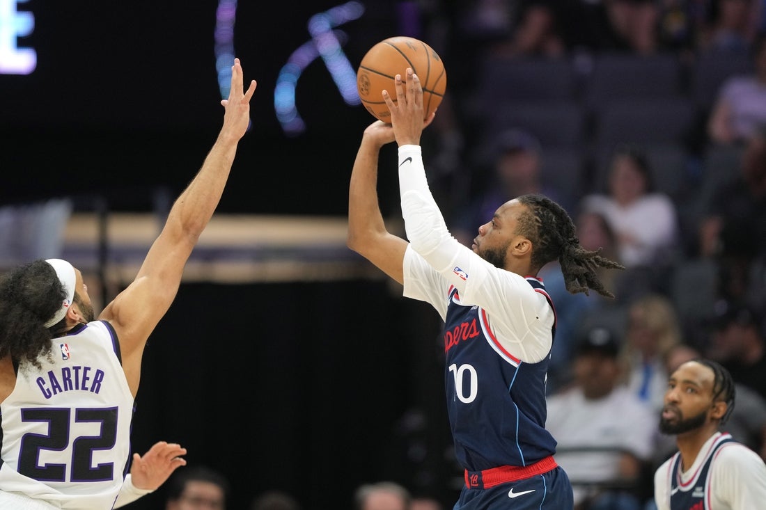 Clippers throttle Kings to move into 8th in Western Conference