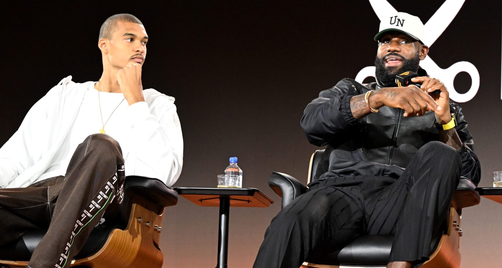 Lakers' LeBron James Issues Scary Victor Wembanyama Warning