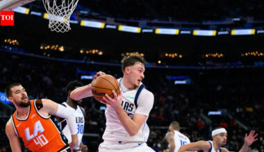 Is Cooper Flagg playing tonight vs the Los Angeles Clippers? Latest update on the Dallas Mavericks star's injury report (April 7, 2026) | NBA News