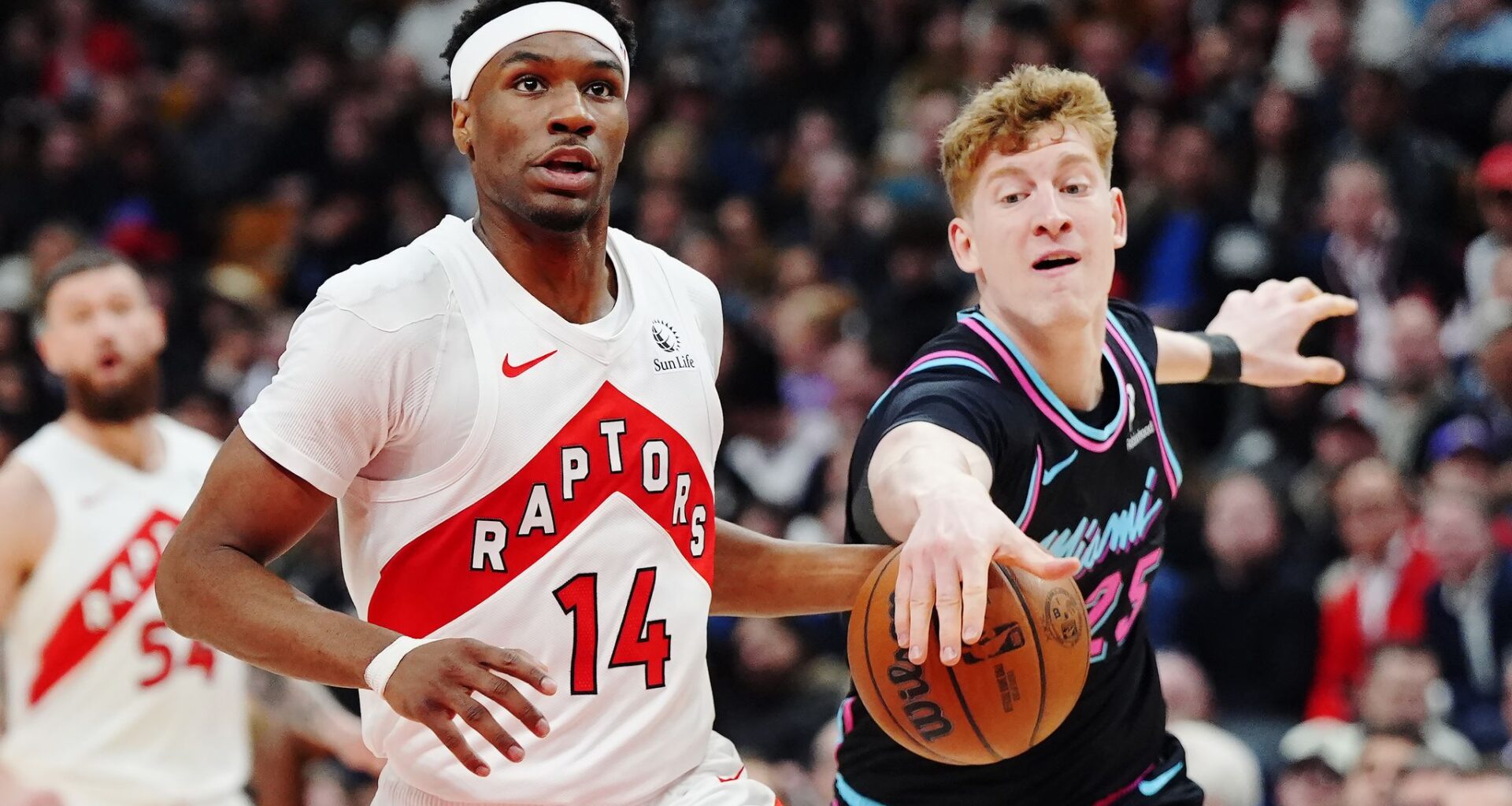 Raptors roll past Heat 121-95, an outcome that locks Miami into the play-in tournament