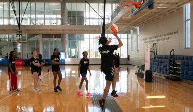 Lady Ballers clinic by Hawks promotes girls' basketball