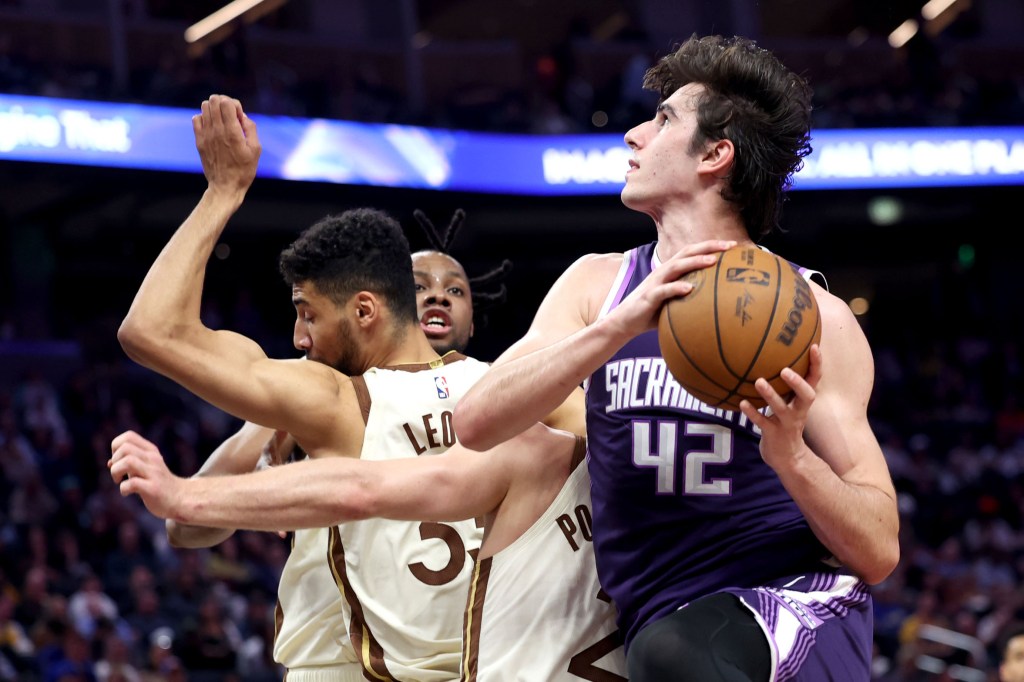Stanford alum Maxime Raynaud thriving as Sacramento Kings rookie