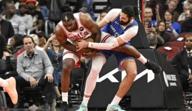 Magic stay in sixth-place chase with rout of Bulls | Fox Sports Radio 94.7 FM and 1230 AM