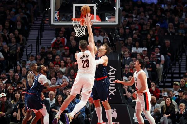 Deni Avdija, Blazers earn clutch win vs. Clippers for play-in positioning