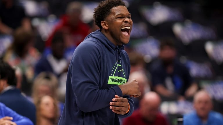Minnesota Timberwolves guard Anthony Edwards (5) warms up before an...