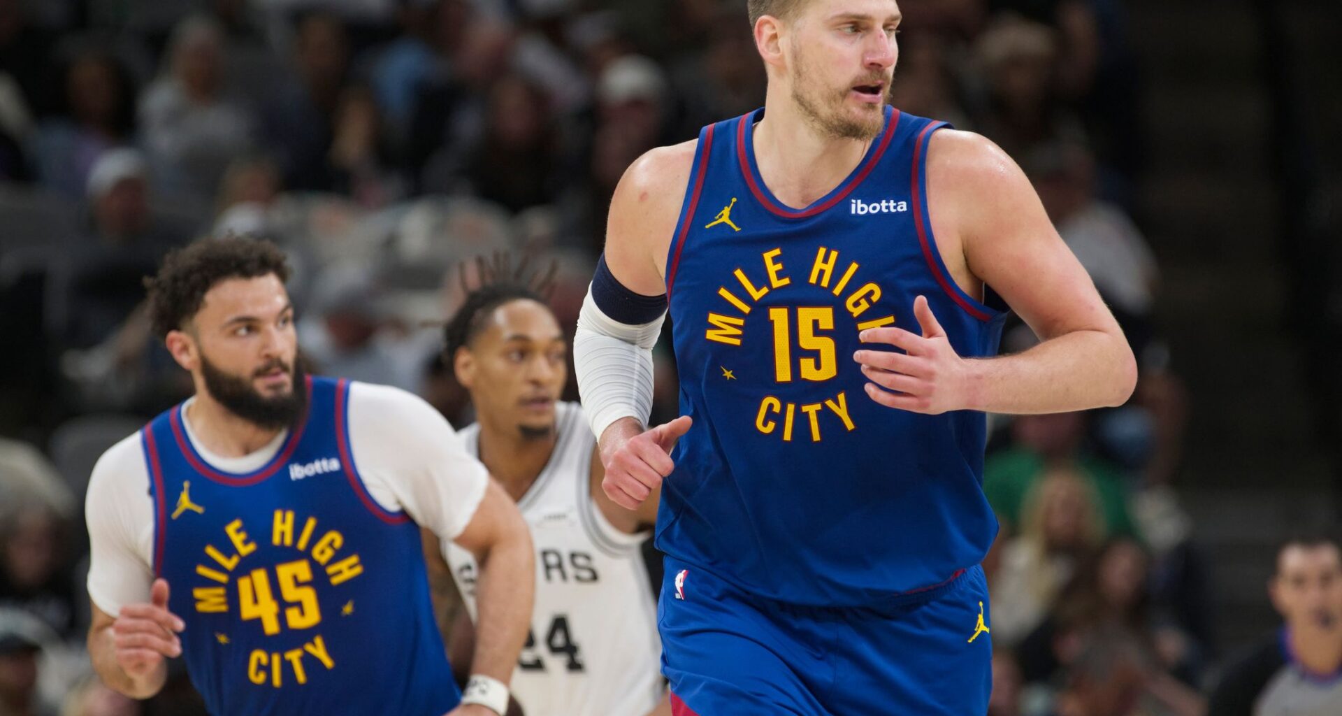 NBA sending Nuggets, Pacers to Mexico City for a game next season
