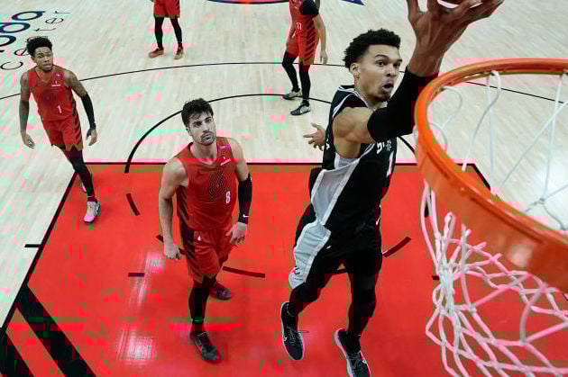 Victor Wembanyama, Deni Avdija