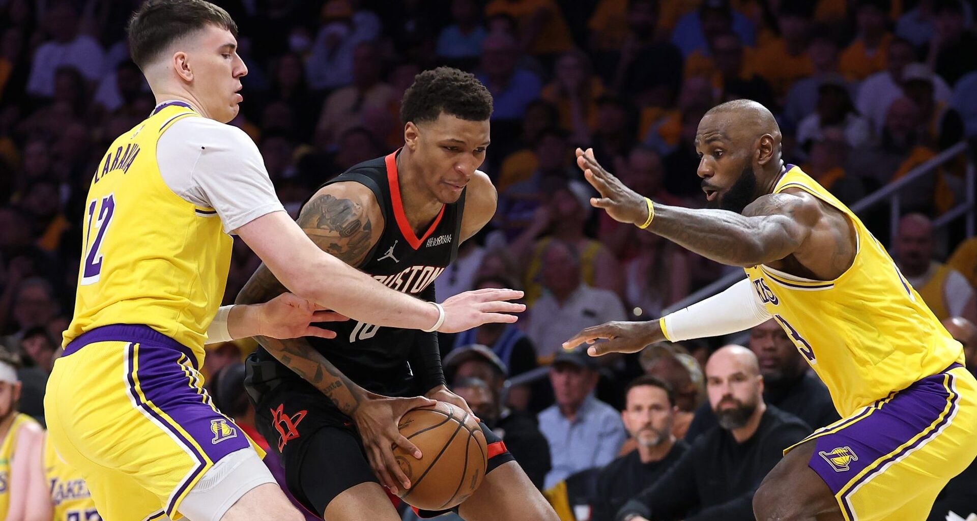 Lakers Get Concerning News Before Game 2 vs Rockets