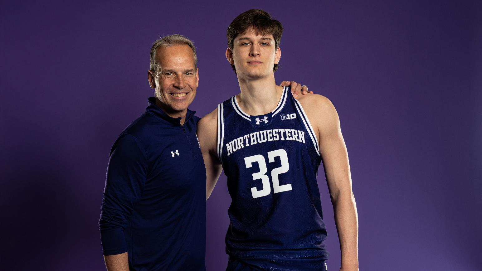 Smith_Headshot_Signing