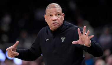 'Insulting players + tug-of-war with Giannis' Fired and demoted coach, it turns out he received all 14.8 billion won in salary. "It was 100% my decision." How shameless!