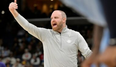 Milwaukee Bucks hires former Grizzlies coach Taylor Jenkins