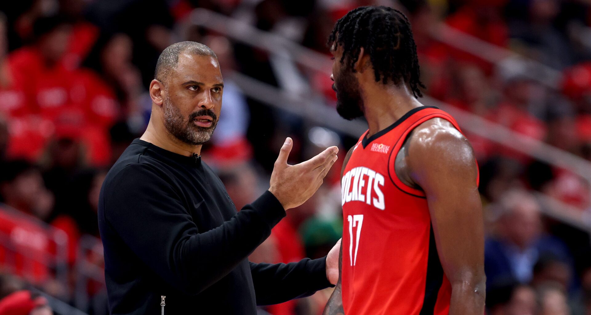 Rockets HC Publicly Destroys His Own Players After Loss vs Lakers