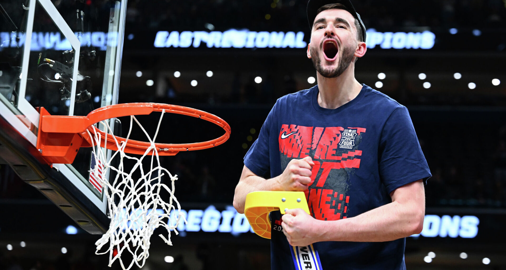 Alex Karaban writes goodbye message to UConn fans