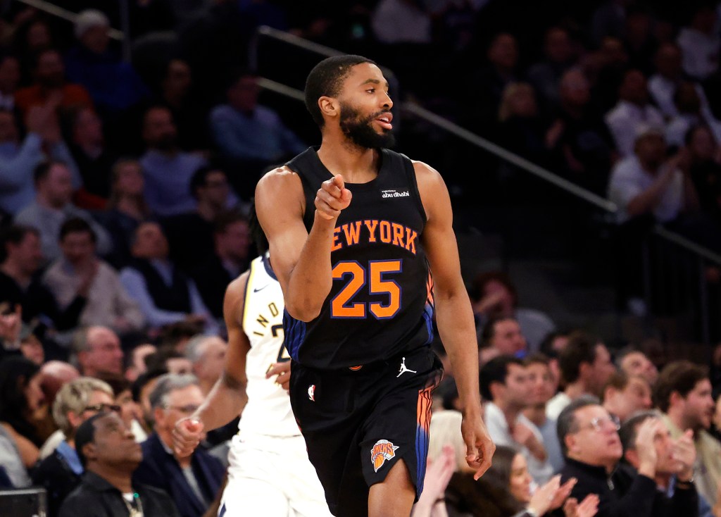 New York Knicks guard Mikal Bridges (25) reacts after scoring during the fourth quarter when the New York Knicks played the Indiana Pacers Tuesday, February 10, 2026 at Madison Square Garden 