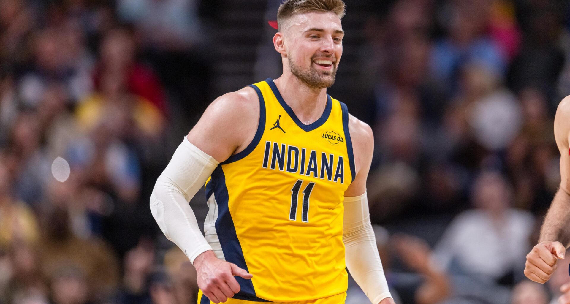 Pacers' Micah Potter Uses Game Shoes for Baby Gender Reveal in Photo With Wife Expecting