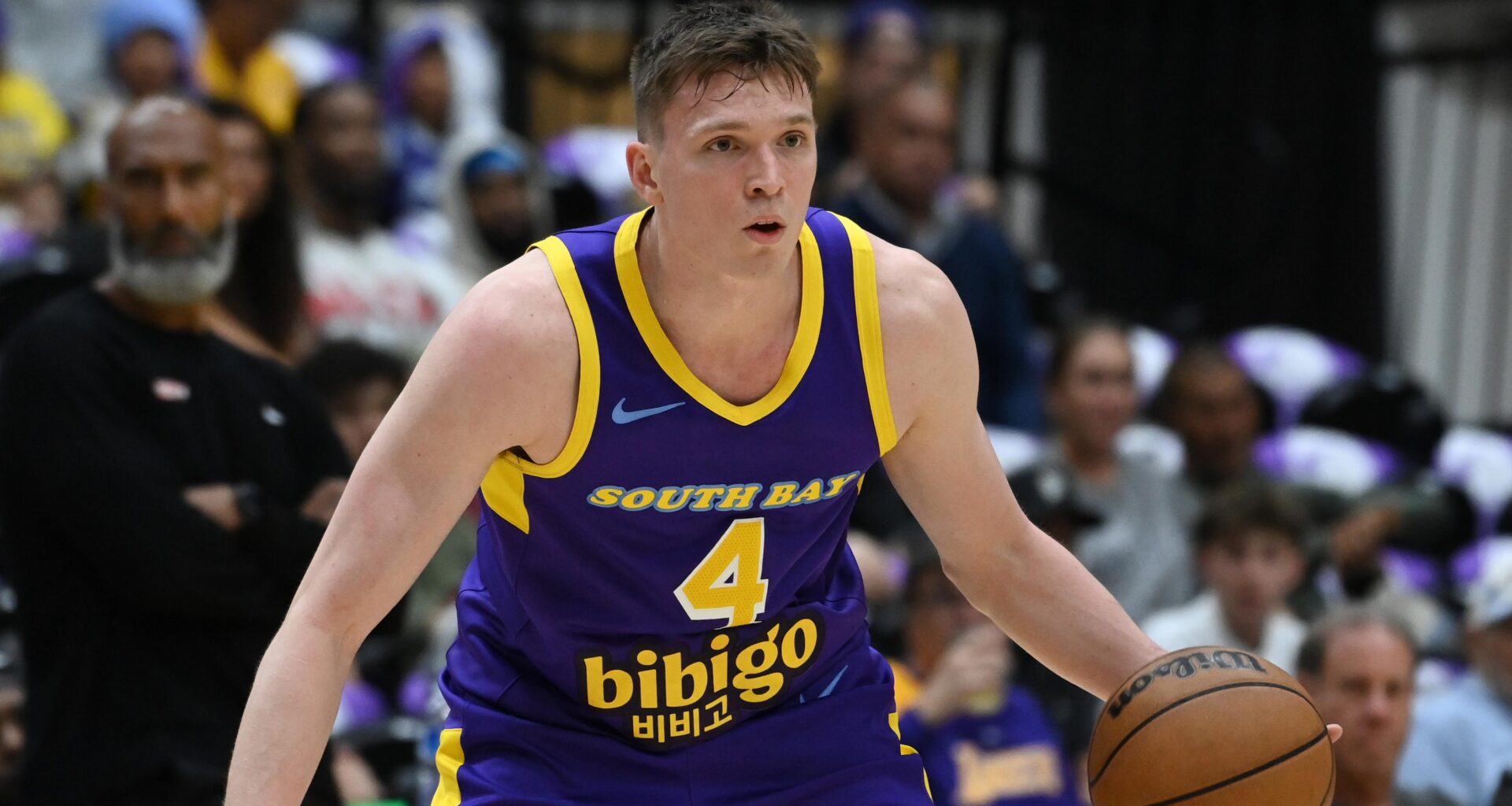 Dalton Knecht, South Bay Lakers Beat Vipers Without Bronny James to Advance in G League Playoffs