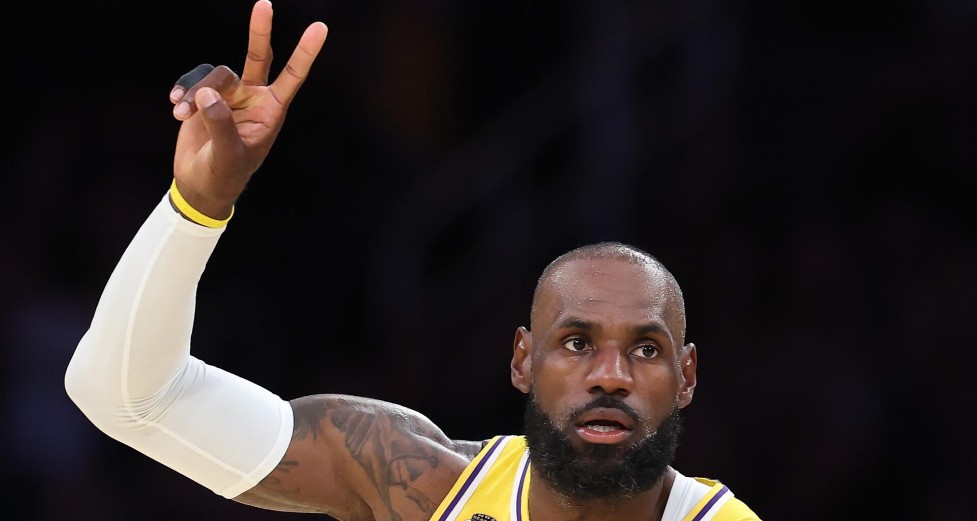 LeBron James Jokes He Might Have 'Pulled an Eli Manning' if Grizzlies Won 2003 NBA Draft Lottery