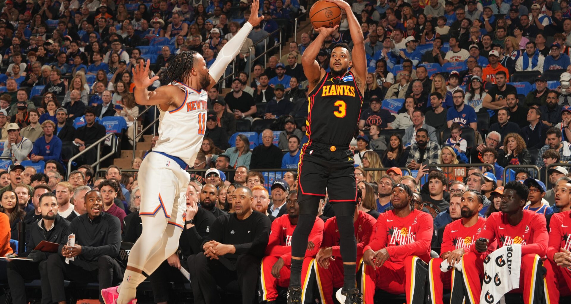 CJ McCollum Says Knicks' Jalen Brunson 'Thought We Were at a Broadway Show' After Kick to Groin