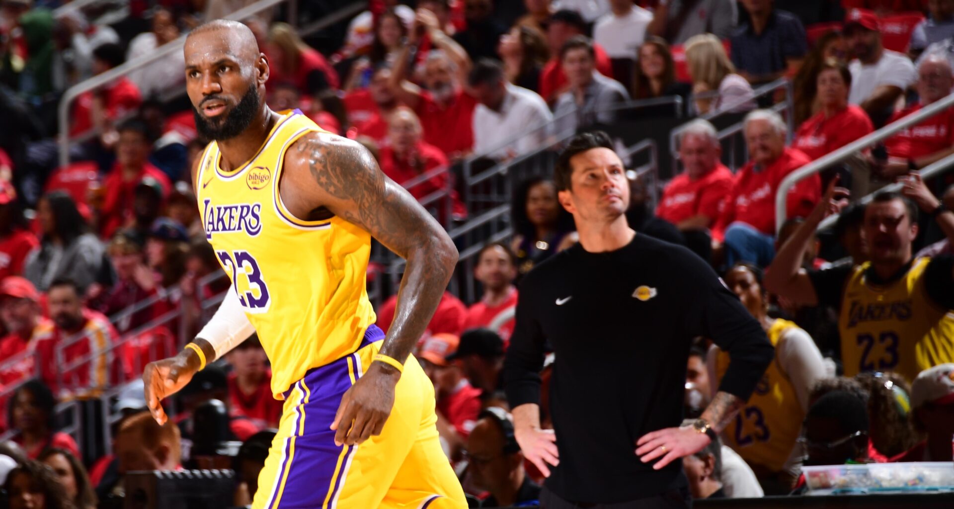 LeBron James Wows Fans in Lakers OT Win vs. Rockets in Game 3 with Luka, KD, Reaves Out