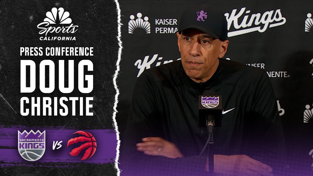 Doug Christie applauds DeMar DeRozan's historic game in Kings' win vs. Raptors