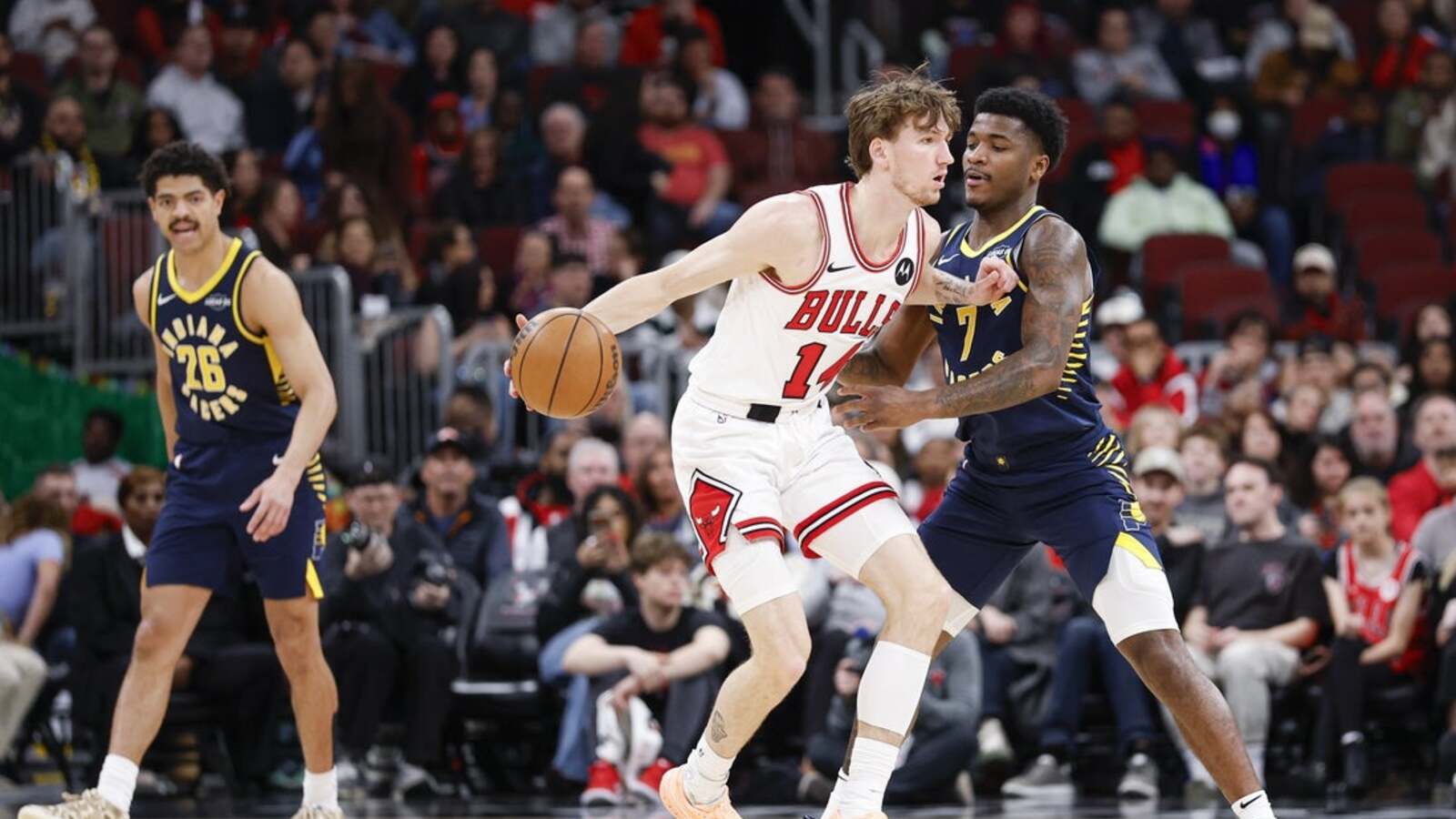 Pacers ride offense to season-series sweep of Bulls