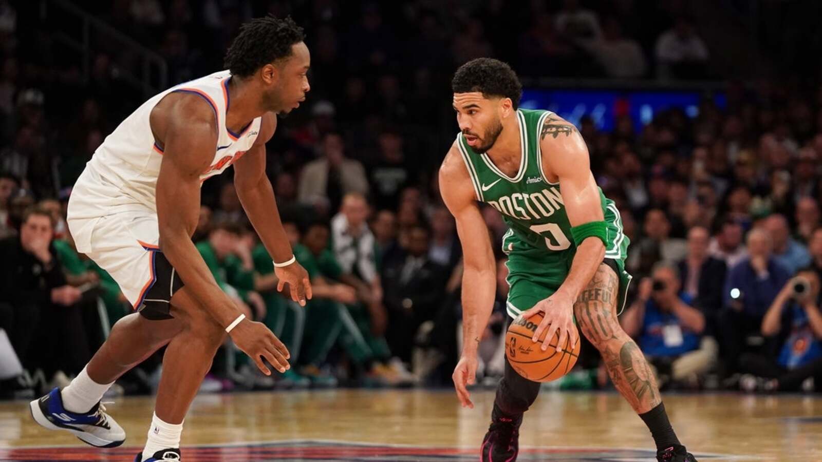 Celtics vie to secure East's No. 2 seed in clash vs. Pelicans